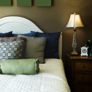 Oren Luxe Textured Silk Wallpaper